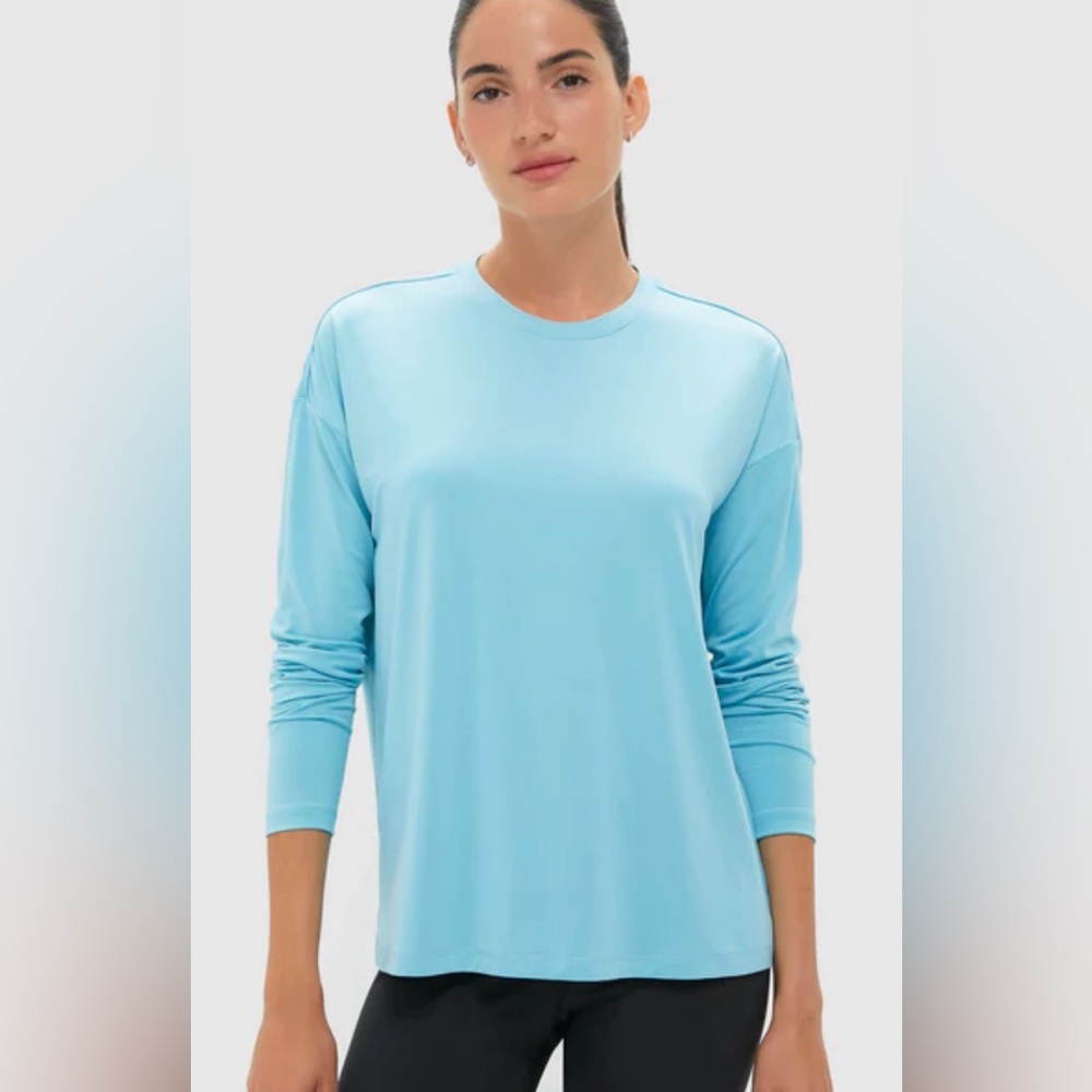 Tnuck Sport Bright Blue Ryan Long Sleeve Performance Tee L Moisture Wicking NWT